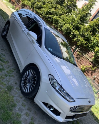 Ford Mondeo cena 57900 przebieg: 265000, rok produkcji 2014 z Poznań małe 79